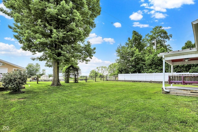 800 N 400 W, Bargersville, IN 46106 - fenced backyard with a ceiling fan