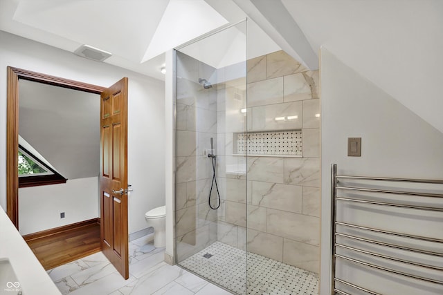 800 N 400 W, Bargersville, IN 46106 - full bath with marble finish floors, a walk in shower, and vaulted ceiling