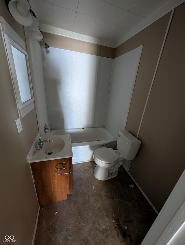 603 W 33rd St, Anderson, IN 46013 - full bathroom with vanity,  shower combination, and crown molding