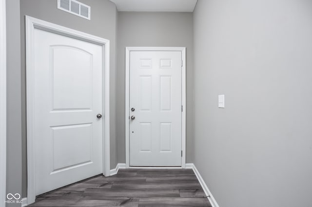 entryway featuring dark hardwood / wood-style flooring