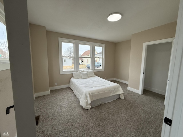 bedroom featuring carpet floors