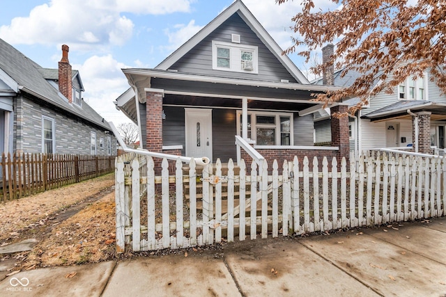 view of front of house featuring covered porch