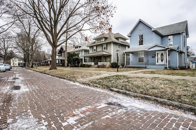 view of front of house