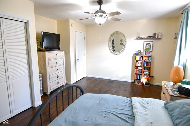 2847 Merts Dr, Indianapolis, IN 46237 - bedroom with ceiling fan, dark hardwood / wood-style flooring, and a closet