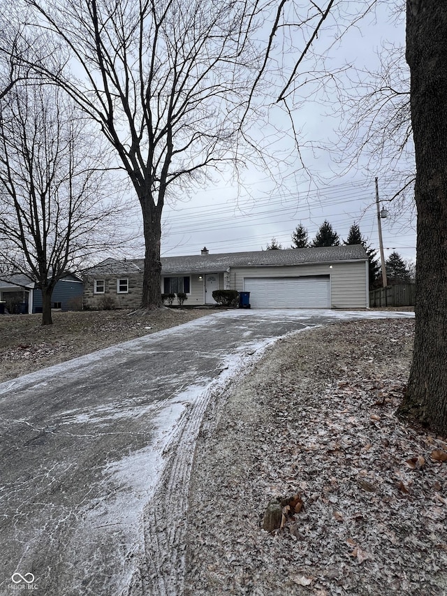 view of front of property featuring a garage