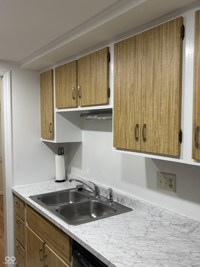 kitchen featuring sink