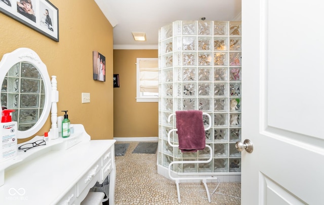 bathroom featuring crown molding