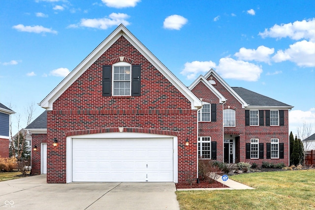 view of front of house featuring a front yard