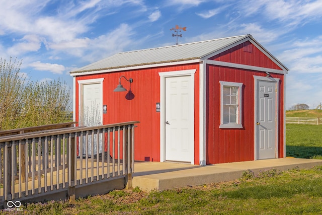 view of outbuilding featuring an outdoor structure