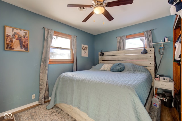 bedroom featuring ceiling fan