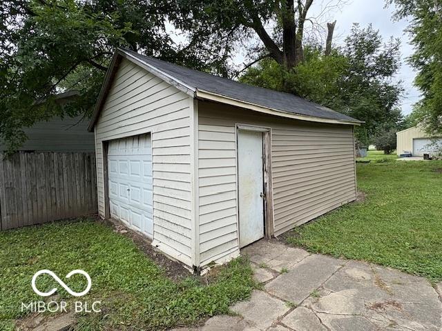 414 N 29th St, New Castle, IN 47362 - photo 6