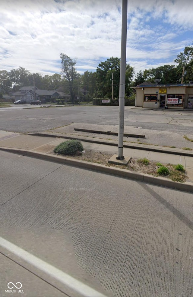 821 E 38th St, Indianapolis, IN 46205