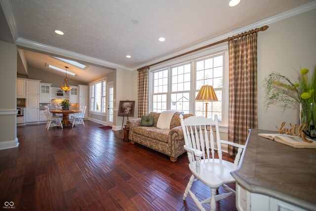 living room with recessed lighting, vaulted ceiling, ornamental molding, and dark wood-style flooring