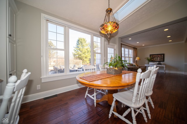 dining space featuring visible vents, recessed lighting, dark wood-style floors, and baseboards