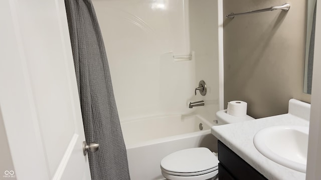 full bathroom featuring vanity, toilet, and shower / bath combo with shower curtain