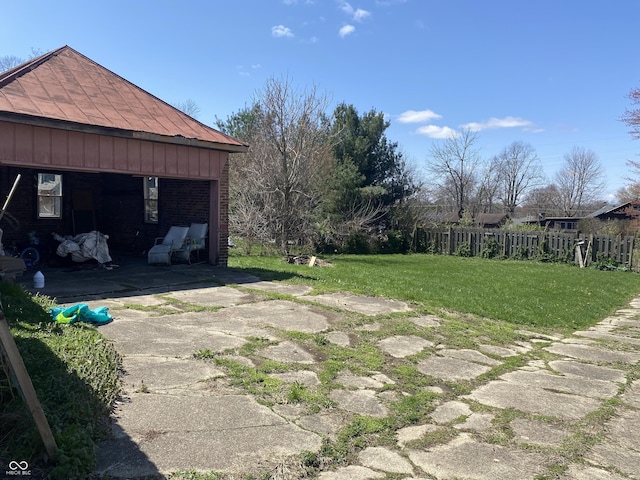 600 N Meridian St, Brazil, IN 47834 - view of yard with a patio area