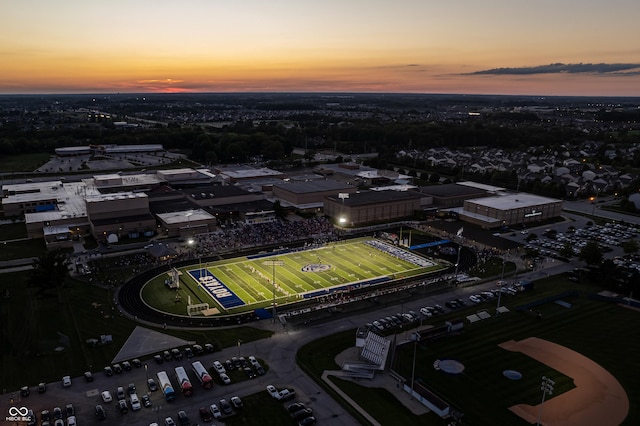 view of aerial view at dusk