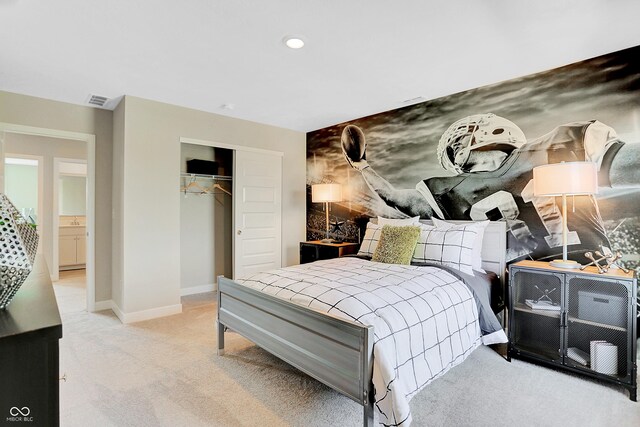 2134 Boxwood Dr, Greenfield, IN 46140 - bedroom featuring recessed lighting, light carpet, visible vents, baseboards, and a closet