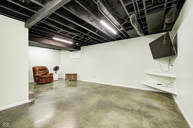 690 N 600 W, Lebanon, IN 46052 - finished basement with baseboards