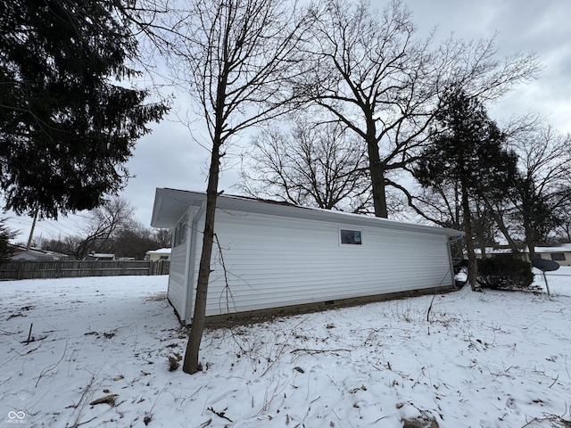 exterior space featuring fence