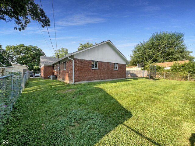 17 Crestview Dr, Greenwood, IN 46143 - photo 11