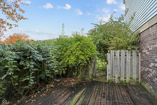 deck featuring fence