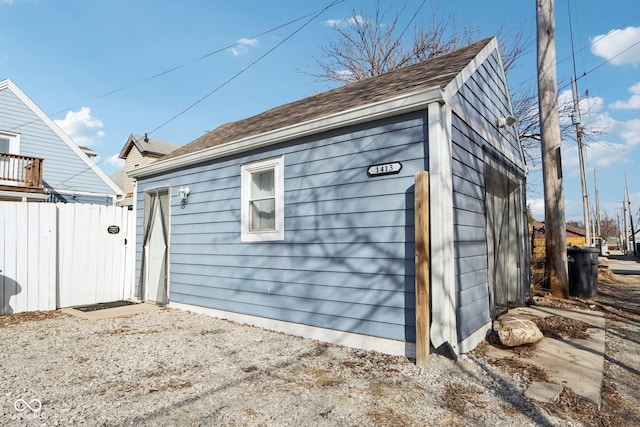 1413 S E St, Indianapolis, IN 46225 - view of outbuilding with fence
