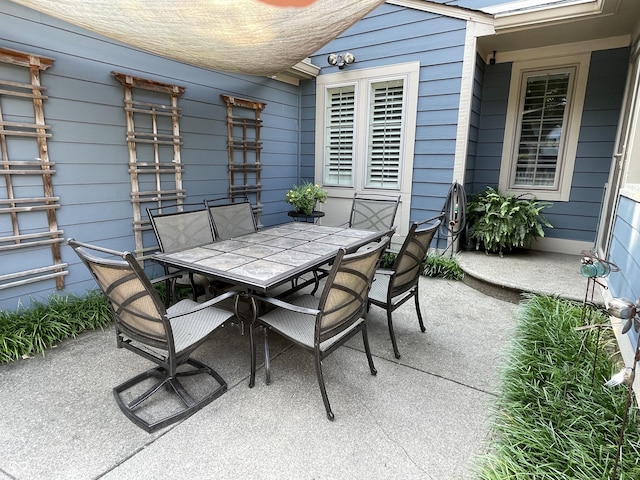 view of patio / terrace with outdoor dining space