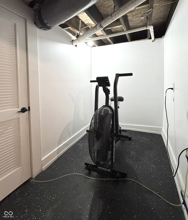 1818 N Cornell Ave, Indianapolis, IN 46202 - workout room with baseboards