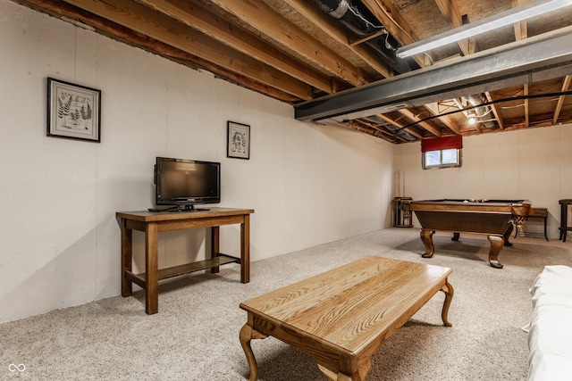 playroom with carpet and pool table