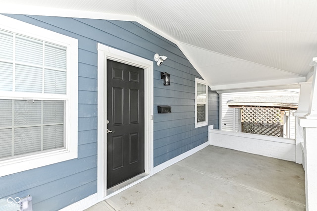 property entrance with a porch