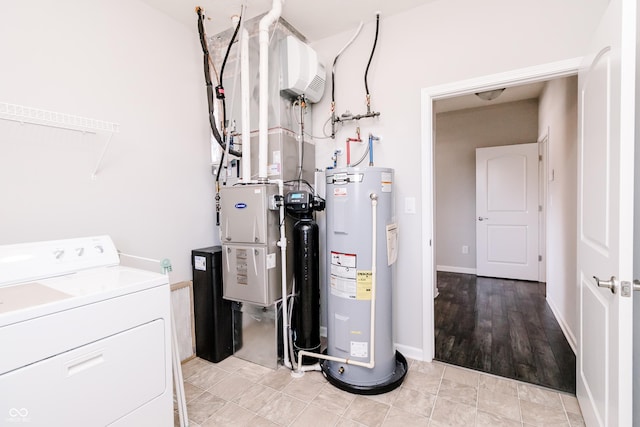 6117 Arctic Cir, Indianapolis, IN 46237 - utilities with washer / dryer and water heater