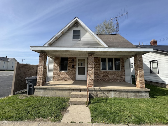 324 W 1st St, Rushville, IN 46173 - photo 1