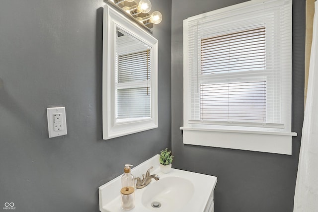 bathroom with vanity