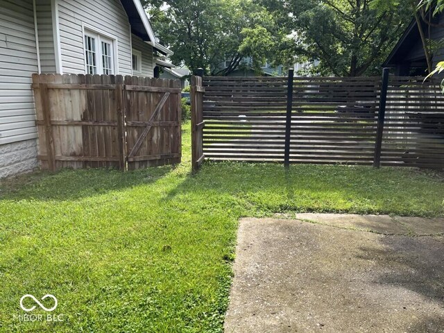 744 Wallace Ave, Indianapolis, IN 46201 - photo 4