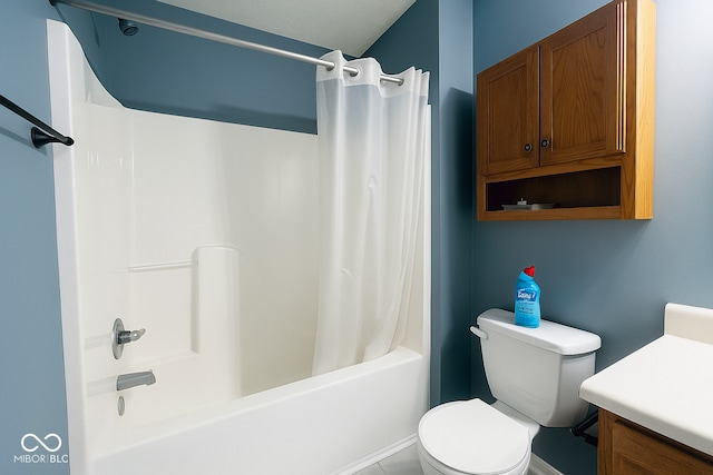254 Halldale Dr, Whiteland, IN 46184 - bathroom featuring shower / bathtub combination with curtain and vanity