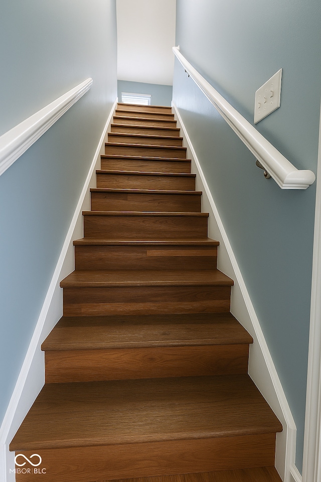 254 Halldale Dr, Whiteland, IN 46184 - view of stairway