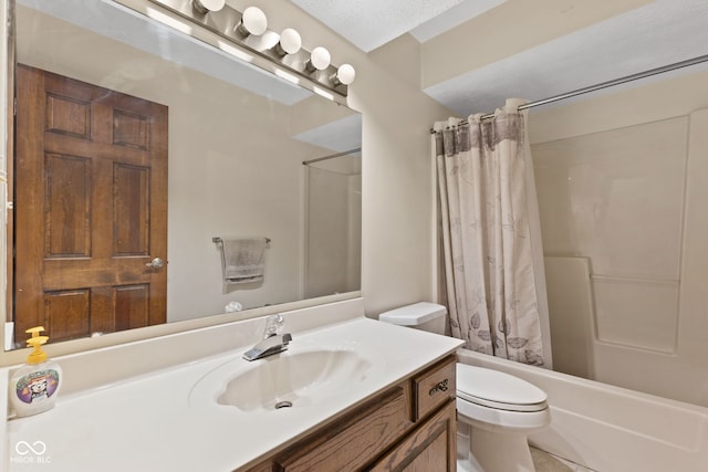 full bathroom featuring shower / bathtub combination with curtain, a textured ceiling, toilet, and vanity