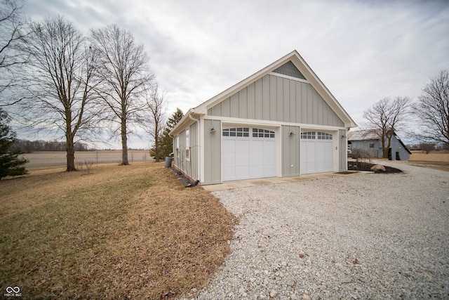 view of detached garage