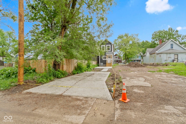 view of front of property with fence