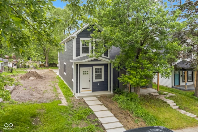 view of front of home with driveway