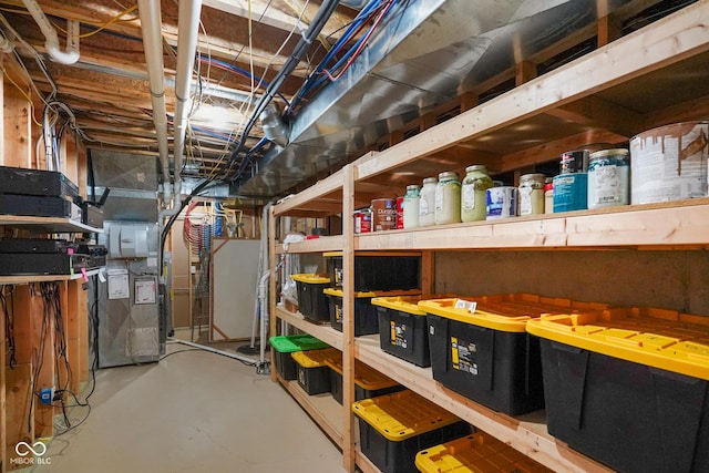 286 S Woodridge Dr, Pittsboro, IN 46167 - storage area with heating unit