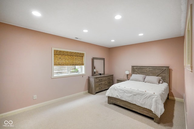 286 S Woodridge Dr, Pittsboro, IN 46167 - bedroom featuring light carpet, recessed lighting, and baseboards