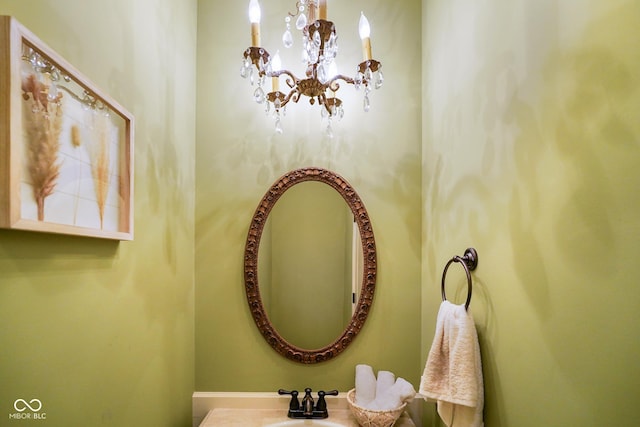 286 S Woodridge Dr, Pittsboro, IN 46167 - bathroom with a chandelier