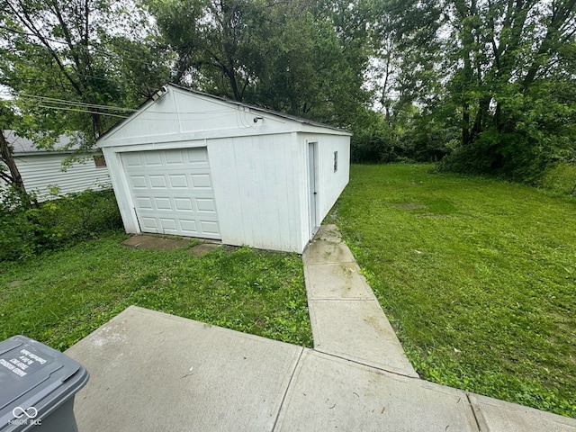 1323 S Ewing St, Indianapolis, IN 46203 - view of detached garage