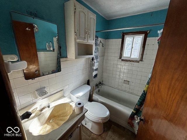 bathroom with toilet, vanity, tile walls, backsplash, and shower / bath combination with curtain