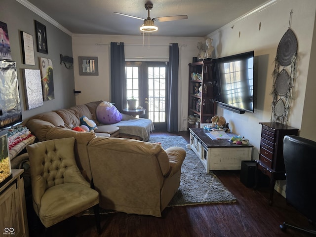 living room featuring ceiling fan, wood finished floors, and crown molding