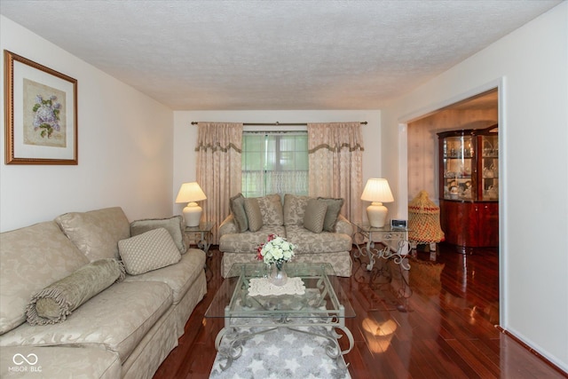 1612 Westbay Ct, Indianapolis, IN 46260 - living area with wood finished floors and a textured ceiling