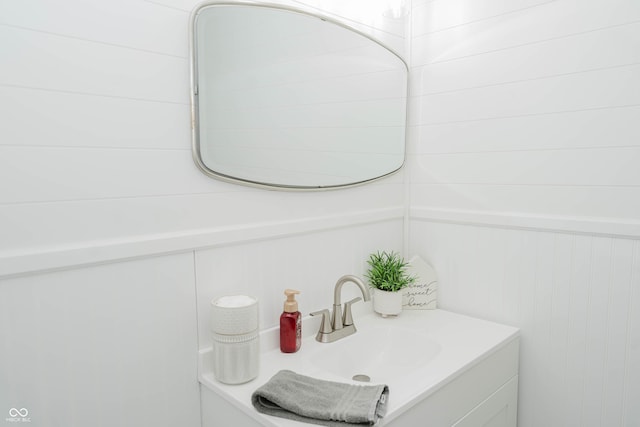 bathroom featuring vanity