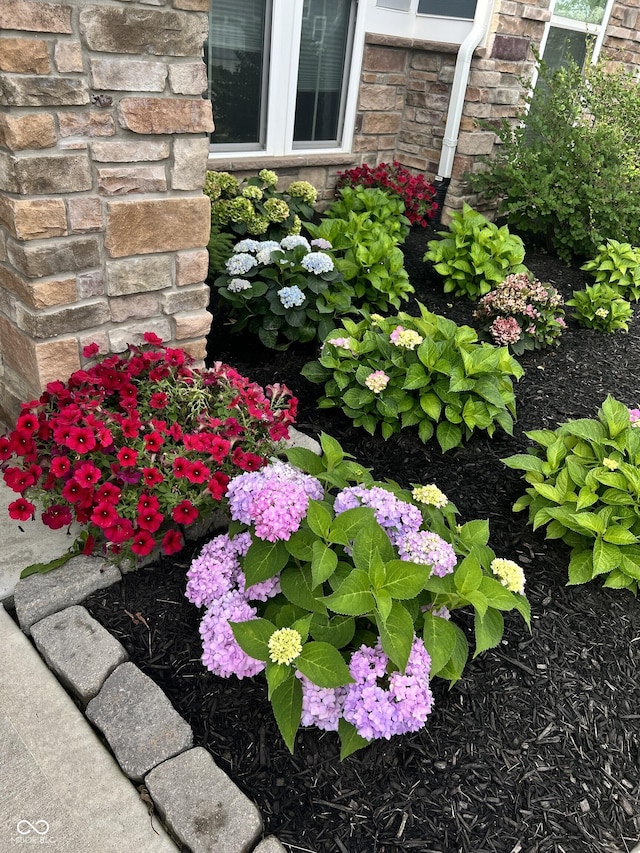 details with stone siding